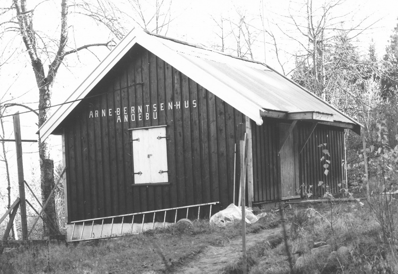 Fil:014.001.1978 Arne Berntsens hus.jpg