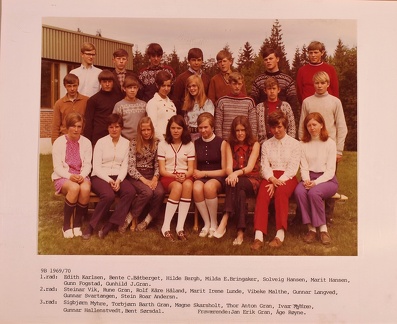 0002 -- Andebu ungdomsskole  9B kl. - 1969-70  