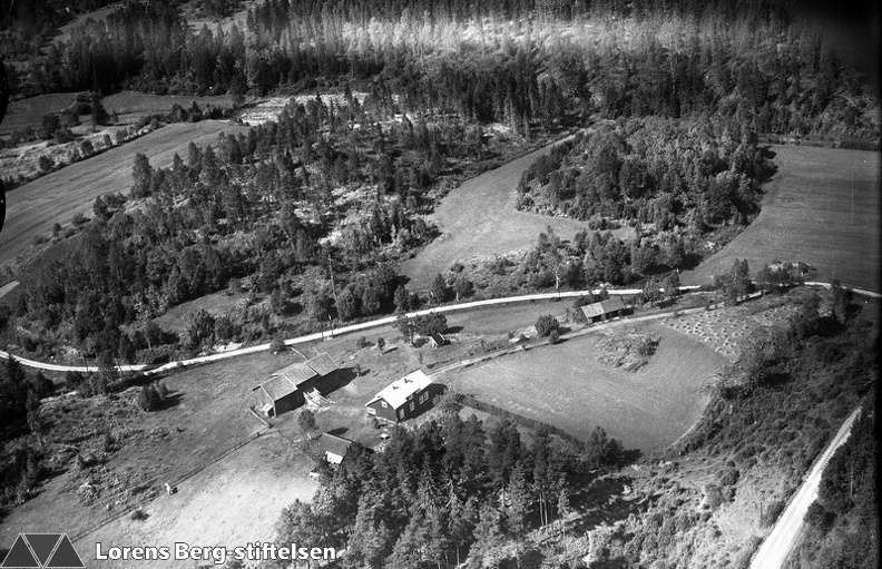 264-002-19530000-001 - Bakke .jpg