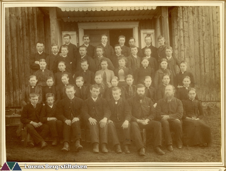 Amtskolen Rønneberg 1894.jpg