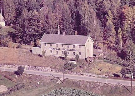 Gravdal skifrabrikk før 1938 